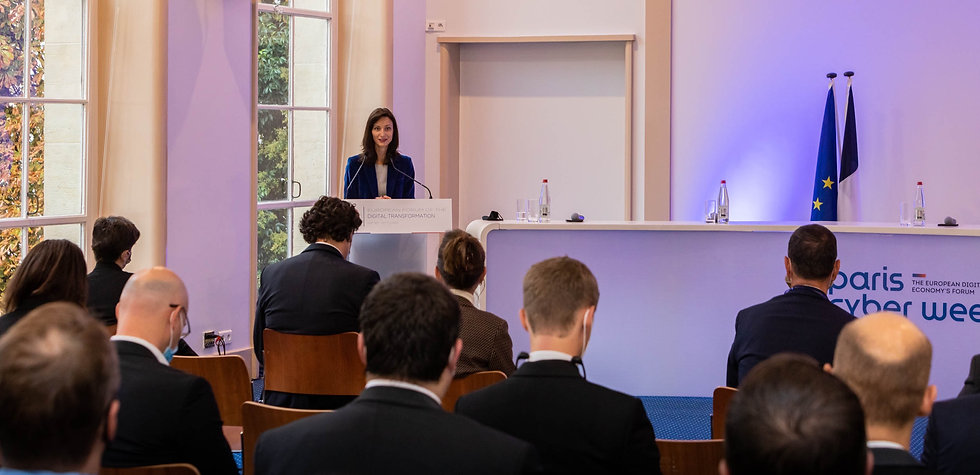 Mariya%20Tabirle%20lors%20de%20Paris%20C